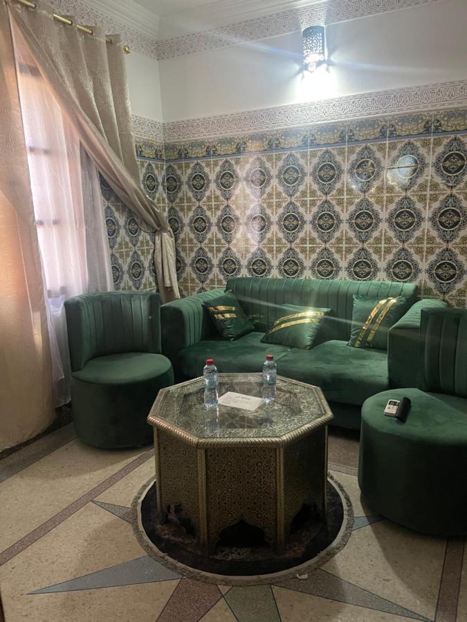 Appartement Near To Airport 262 Avenue El Khalij Marrakesh Exteriör bild